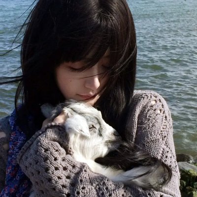 红。白。蓝